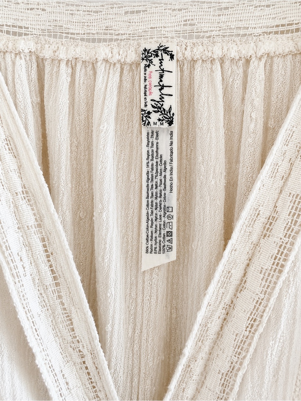Free People Intimately Cream Lace Boho Bell Sleeve Bodysuit Size Medium - Picture 2 of 4